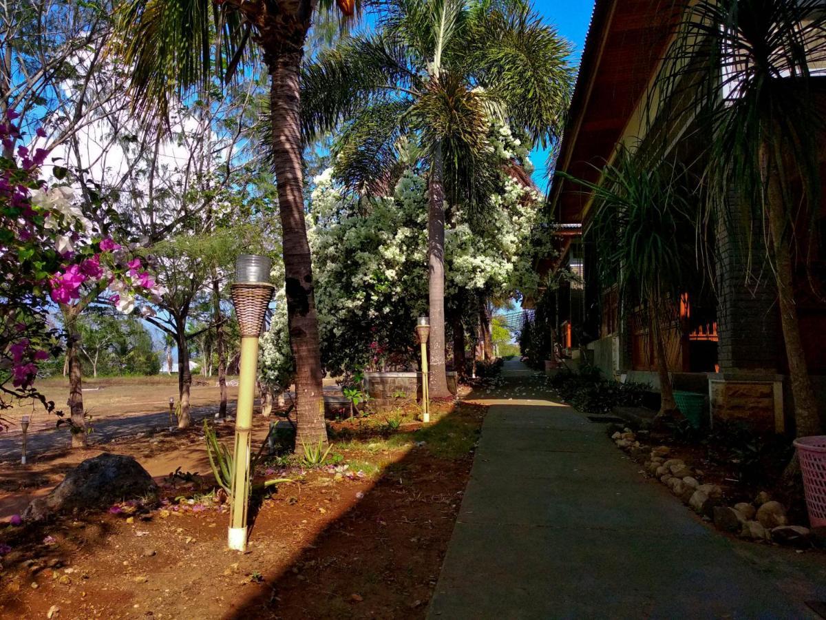 Nirwana Buton Villa Baubau Bagian luar foto
