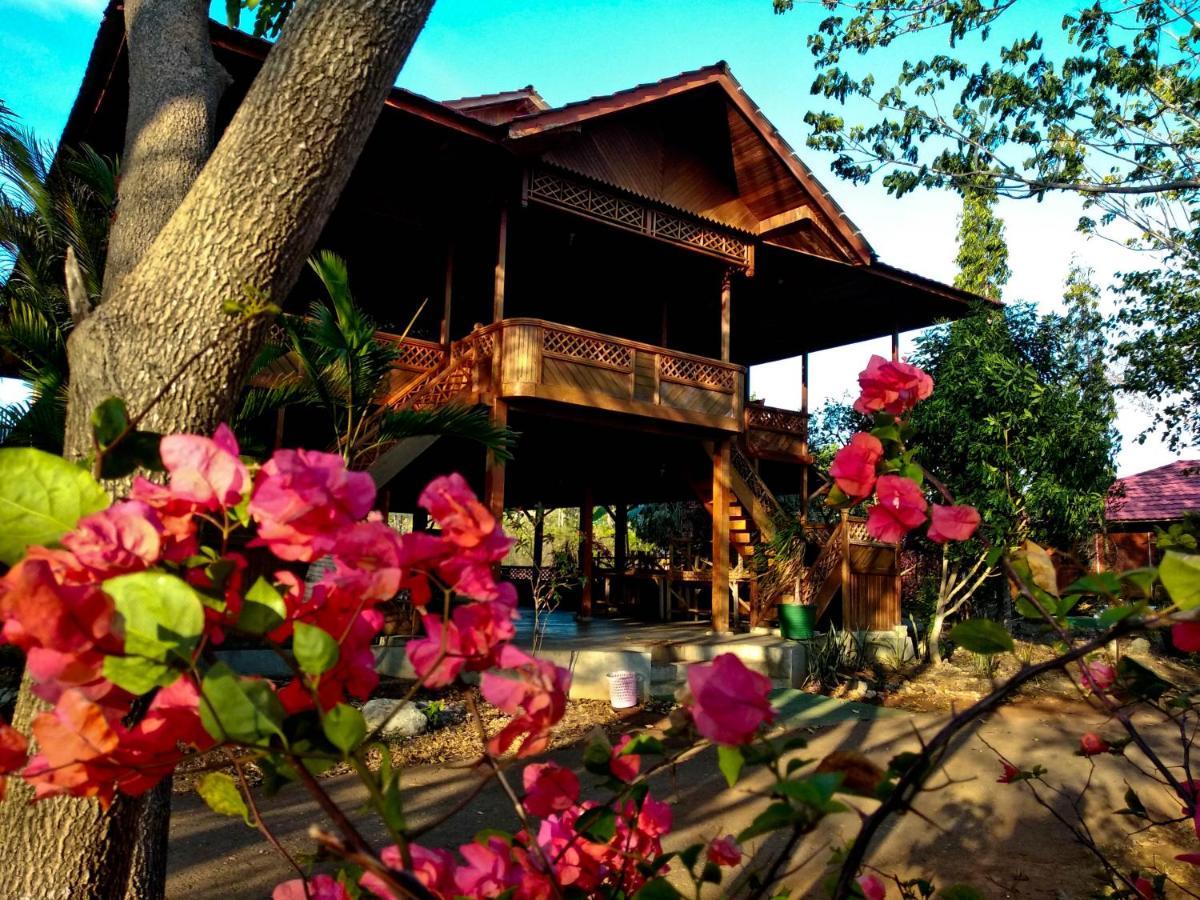 Nirwana Buton Villa Baubau Bagian luar foto